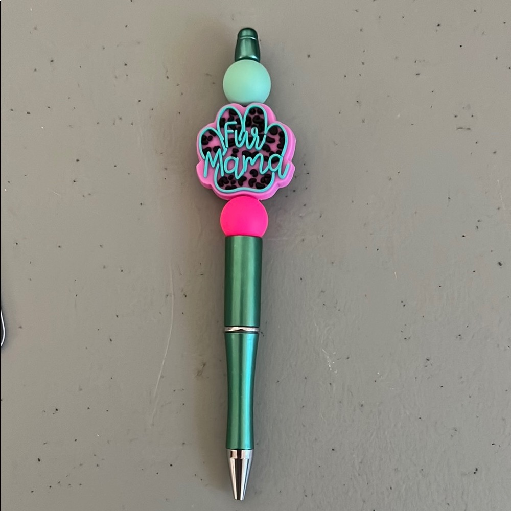 Green and Pink 'Fur Mama' Pen